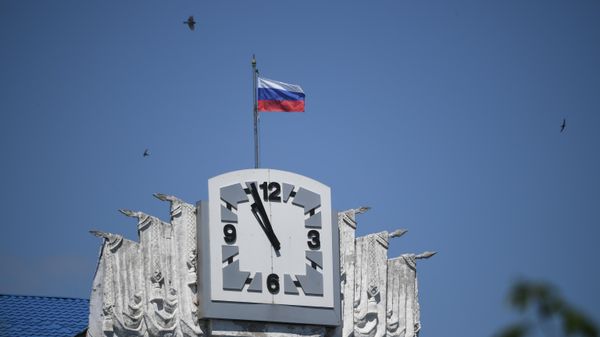 Российский флаг на здании Бердянского городского совета. Российский флаг на здании Бердянского городского совета.