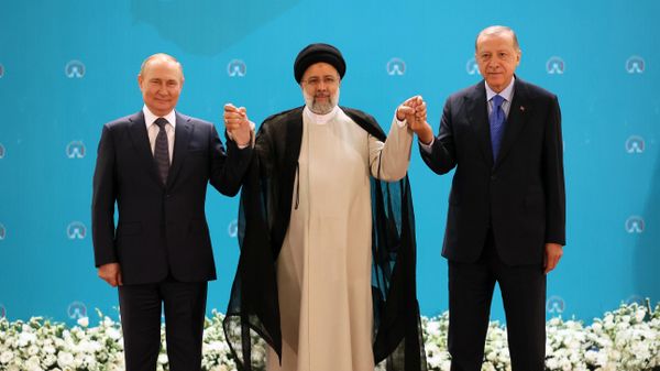 Рабочий визит президента РФ В. Путина в Иран