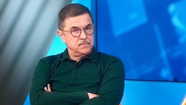 Искандер Хисамов