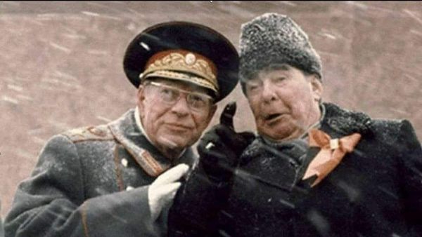 Брежнев