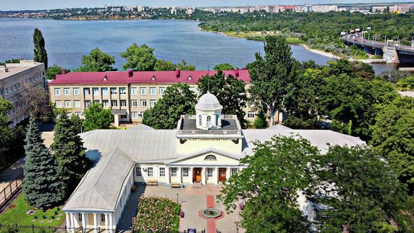 Николаев Николаев