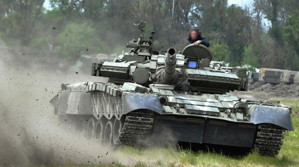 Работа ремонтно-восстановительного полка ВС РФ в зоне спецоперации