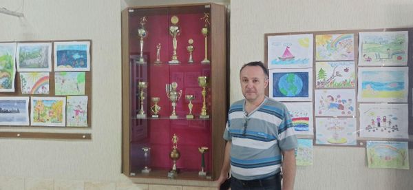 Директор школы #56 г. Мариуполь