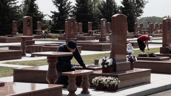 Мемориальное кладбище Город ангелов. Беслан Мемориальное кладбище Город ангелов. Беслан