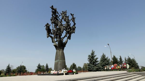 Мемориальное кладбище Город ангелов. Беслан Мемориальное кладбище Город ангелов. Беслан
