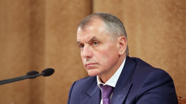 Владимир Константинов