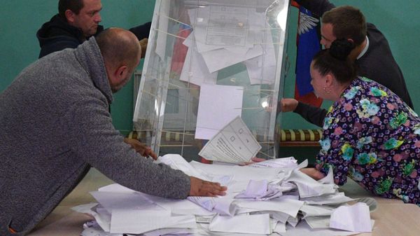 Подсчет голосов по итогам референдумов о присоединении новых территорий в России