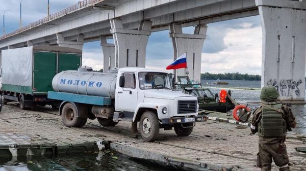 Понтонная переправа в Херсоне