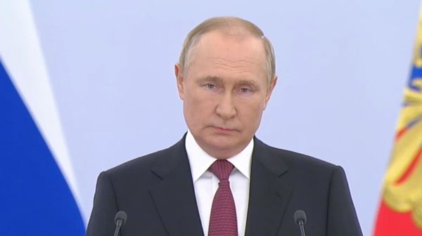 Владимир Путин на церемонии подписания договоров о включении в состав России четырех бывших регионов Украины 30 сентября 2022 года