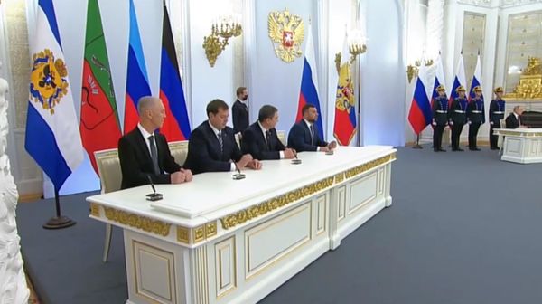 Церемония подписания договоров о вхождении в РФ ДНР, ЛНР, Запорожской и Херсонской областей