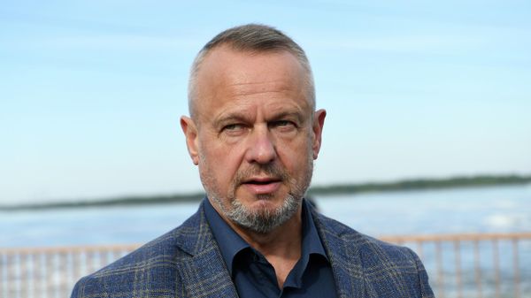Владимир Леонтьев