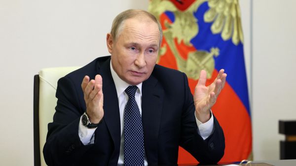 Президент РФ В. Путин встретился с лауреатами и финалистами всероссийского конкурса Учитель года