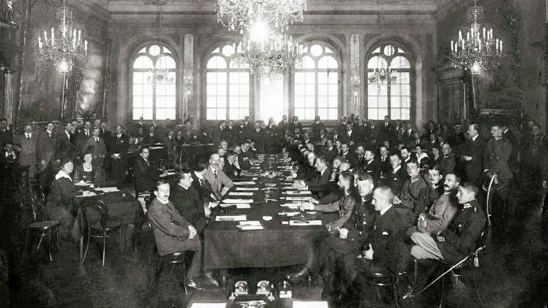 - РИА Новости, 1920, 11.10.2025