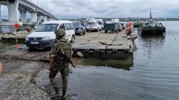 Понтонная переправа в Херсоне