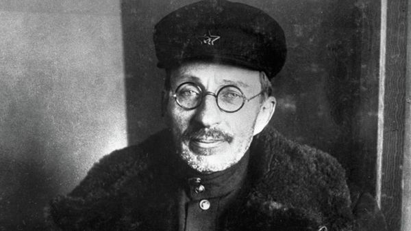 Антон Макаренко