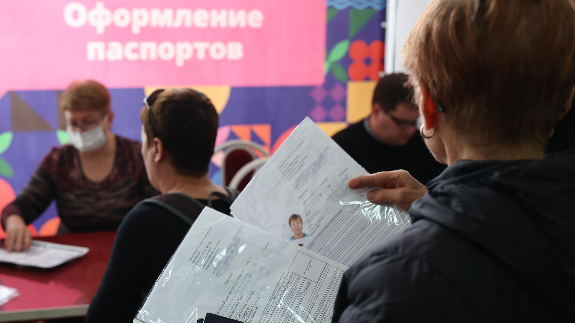 Работа пункта временного размещения для жителей Херсонской области в Анапе - РИА Новости, 1920, 18.11.2022