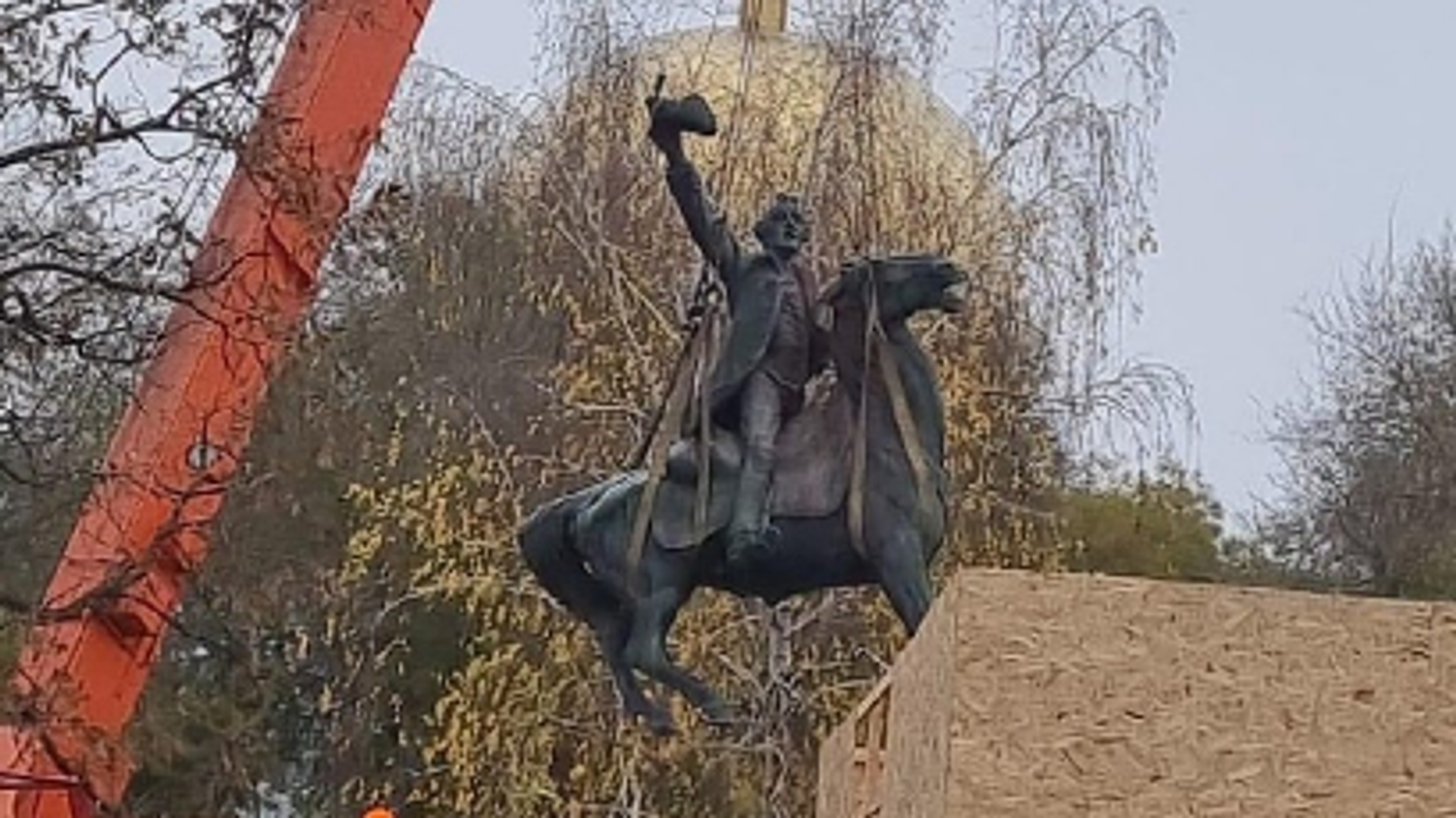 памятник Суворову - РИА Новости, 1920, 02.12.2022
