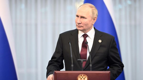 Президент РФ В. Путин принял участие в работе саммита ЕАЭС в Бишкеке