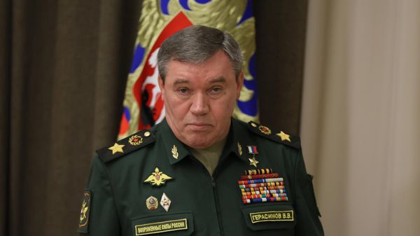 Президент РФ В. Путин провел совещание с руководством министерства обороны РФ и предприятий ОПК