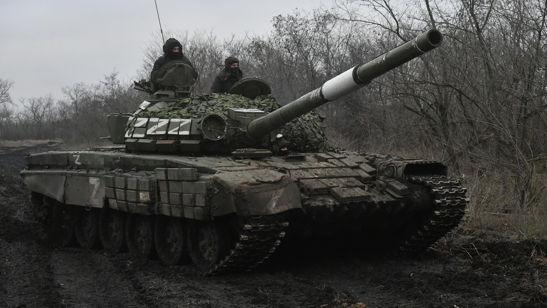 Работа танков Т-72Б в южном секторе специальной военной операции - РИА Новости, 1920, 16.05.2023