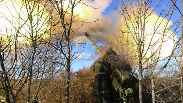 Работа артиллерийских расчетов в зоне СВО
