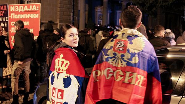 Акция против франко-германского плана ЕС по Косово