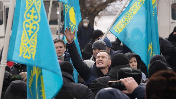Митинг в День независимости Казахстана в Алма-Ате