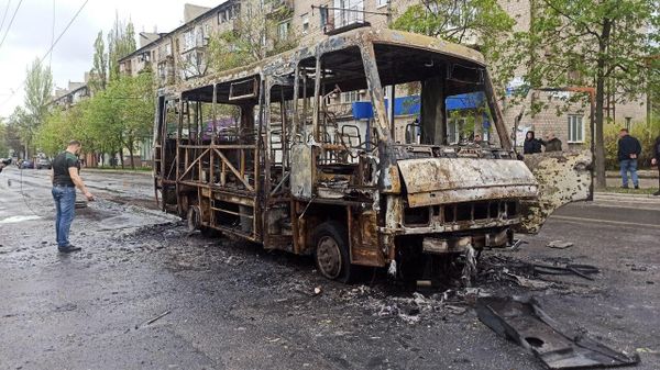 обстрелянная украинскими военными маршрутка