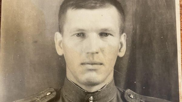 Из личного архива Алексея Туманова, фотоальбом гвардии майора Александра Туманова