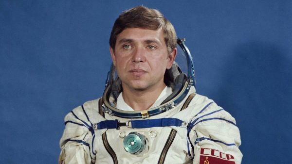 Космонавт Александр Волков