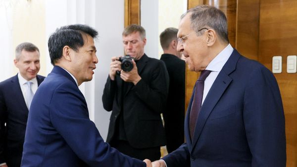 Встреча главы МИД РФ С. Лаврова со Спецпредставителем КНР по делам Евразийского региона Ли Хуэем