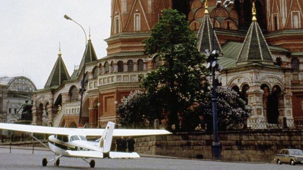 Самолёт Руста в Москве Самолёт Руста в Москве