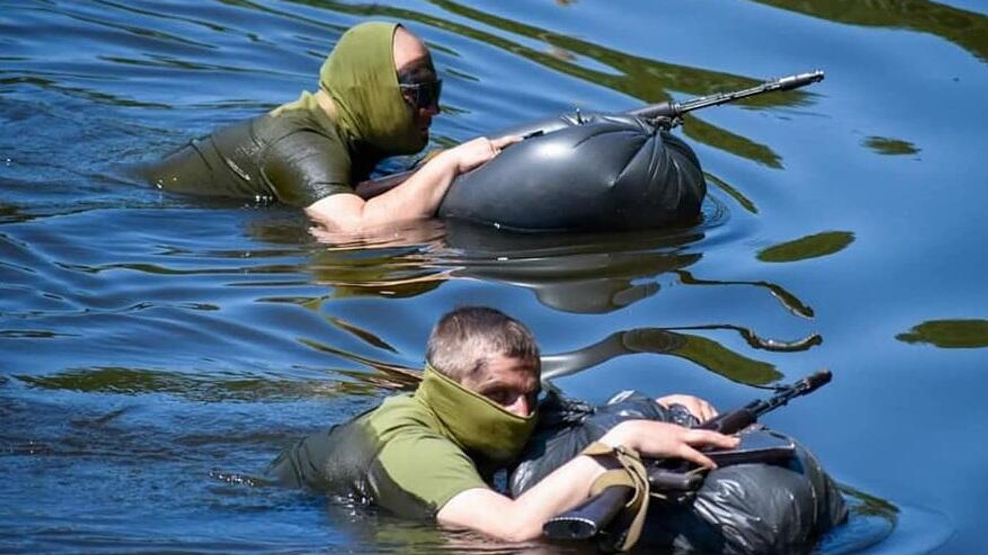 учения по форсированию реки в Десантно-штурмовых войсках ВСУ - РИА Новости, 1920, 04.06.2023