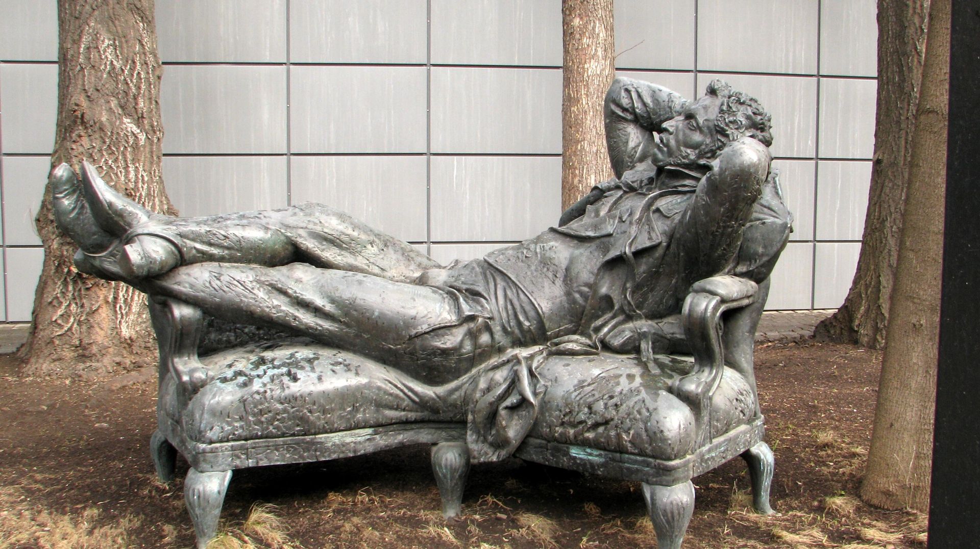 А.С. Пушкин. Скульптура Александра Рукавишникова А.С. Пушкин. Скульптура Александра Рукавишникова - РИА Новости, 1920, 01.05.2024