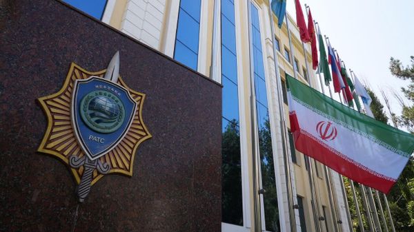 Иран вступил в ШОС