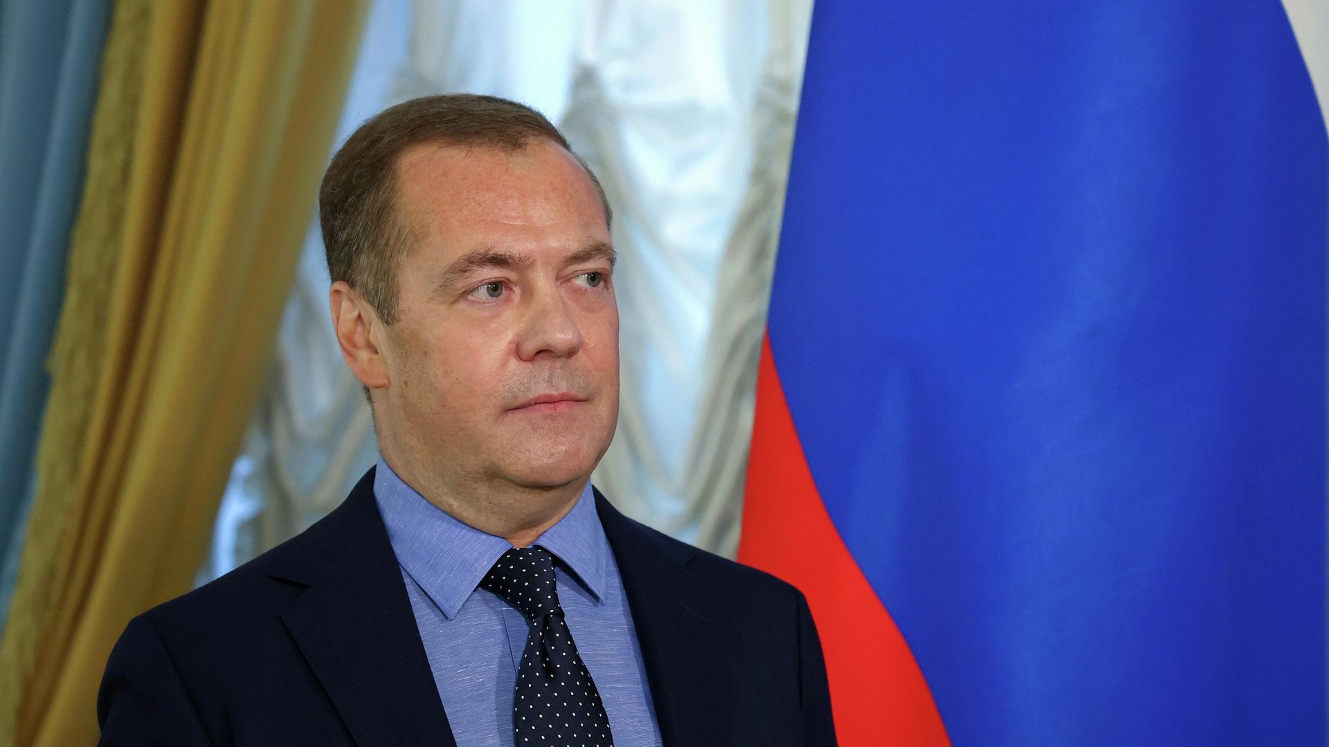 Зампред Совбеза РФ Д. Медведев ответил на вопросы журналистов - РИА Новости, 1920, 11.07.2023