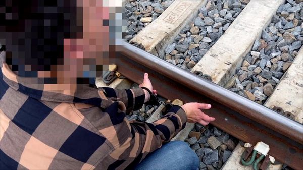 ФСБ России пресекла противоправную деятельность гражданина России в Республике Крым