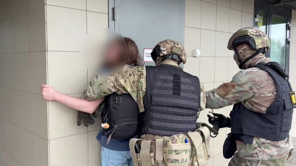 В Орловской области задержан ЛГБТ-активист за помощь ВСУ В Орловской области задержан ЛГБТ-активист за помощь ВСУ