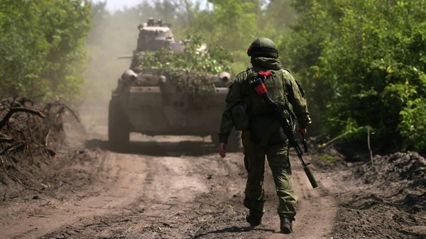 Работа расчета самоходного миномета Нона-СВК ЦВО на Краснолиманском направлении