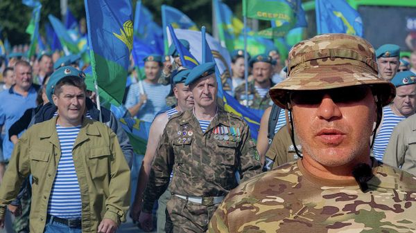 Из ВДВ в минометчики: бывших десантников не бывает. Видео
