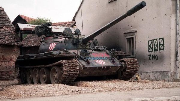 Хорватский танк, 1995 год Хорватский танк, 1995 год