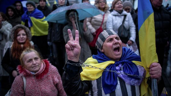 Акции сторонников вступления в Евросоюз на Майдане