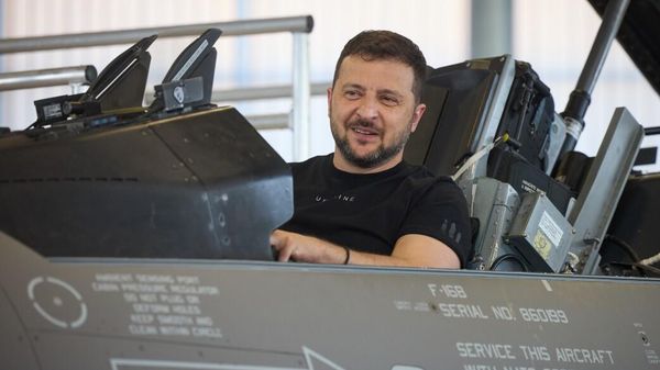 Зеленский F-16