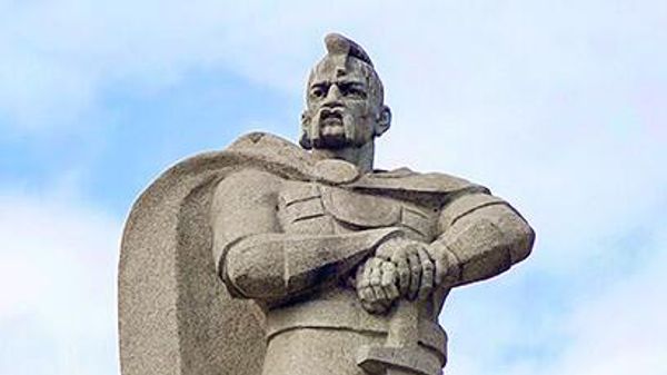 Памятник Святославу Игоревичу в Киеве