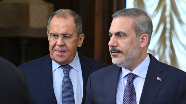 Встреча глав МИД РФ и Турции С. Лаврова и Х. Фидана