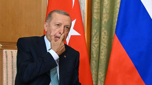 Президент РФ В. Путин провел переговоры с президентом Турции Р. Т. Эрдоганом