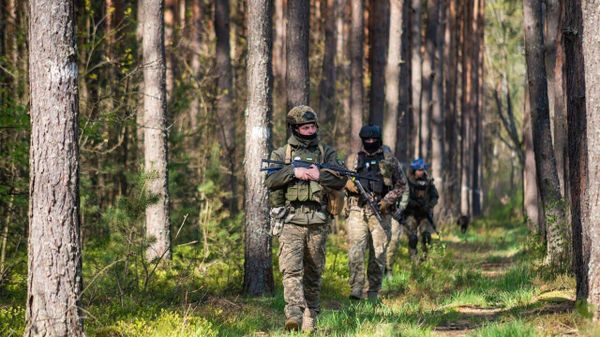 украинские военные