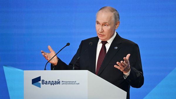 Президент РФ В. Путин принял участие в работе дискуссионного клуба Валдай