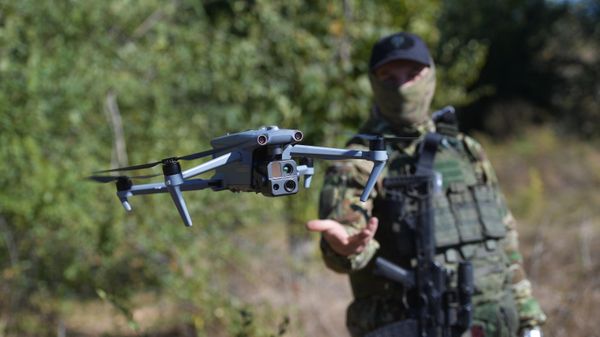 Корректировка огня танковых подразделений с помощью БПЛА в Запорожской области