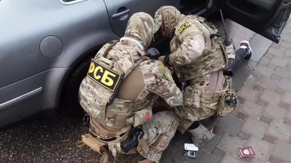ФСБ РФ задержала гражданина РФ по подозрению в госизмене